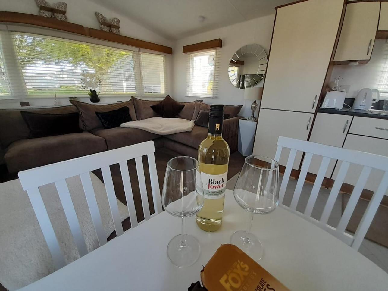 Hoburne Devon Bay Holiday Home Fresh Bright Rental Torquay Exterior foto